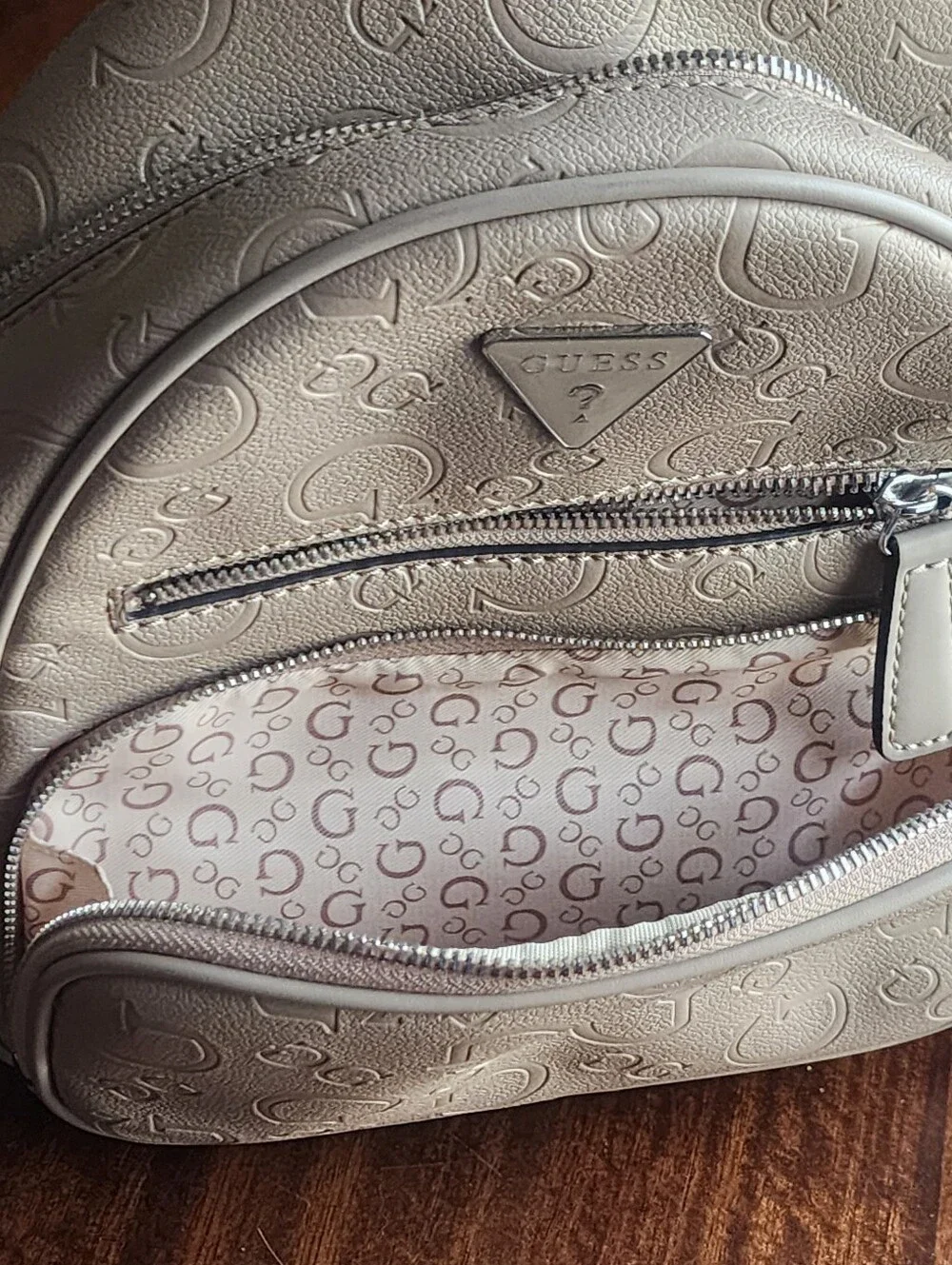 N/A guess taupe